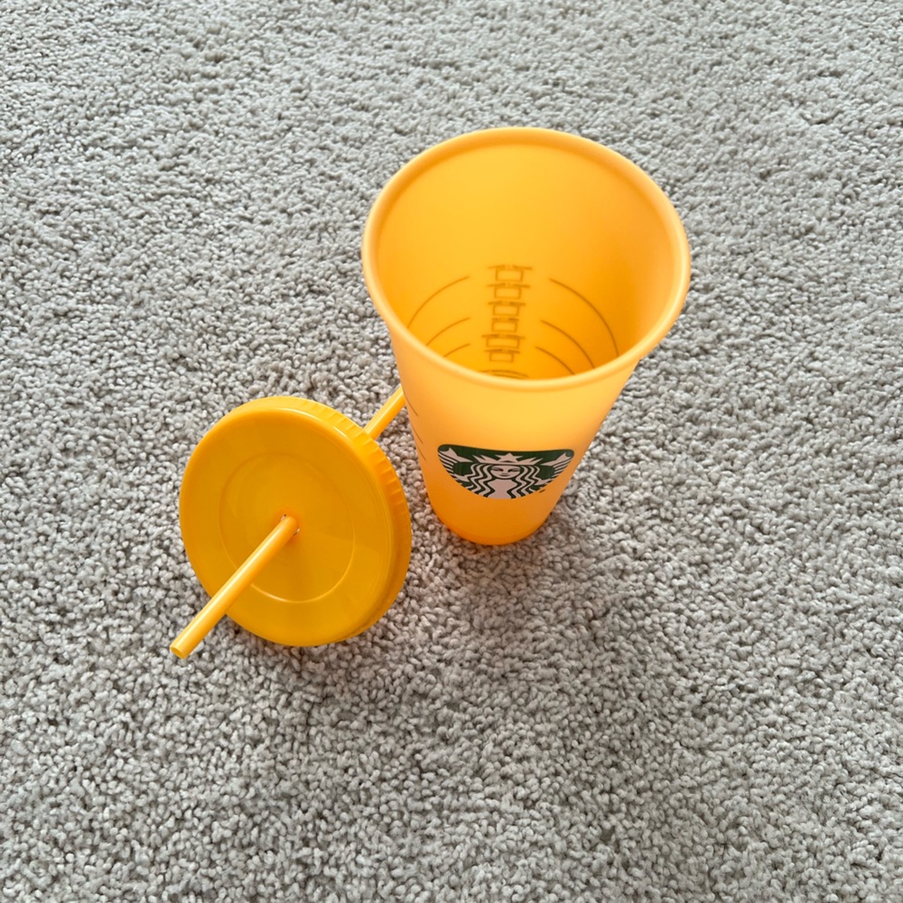 Starbucks Color change - Picture 3 of 4